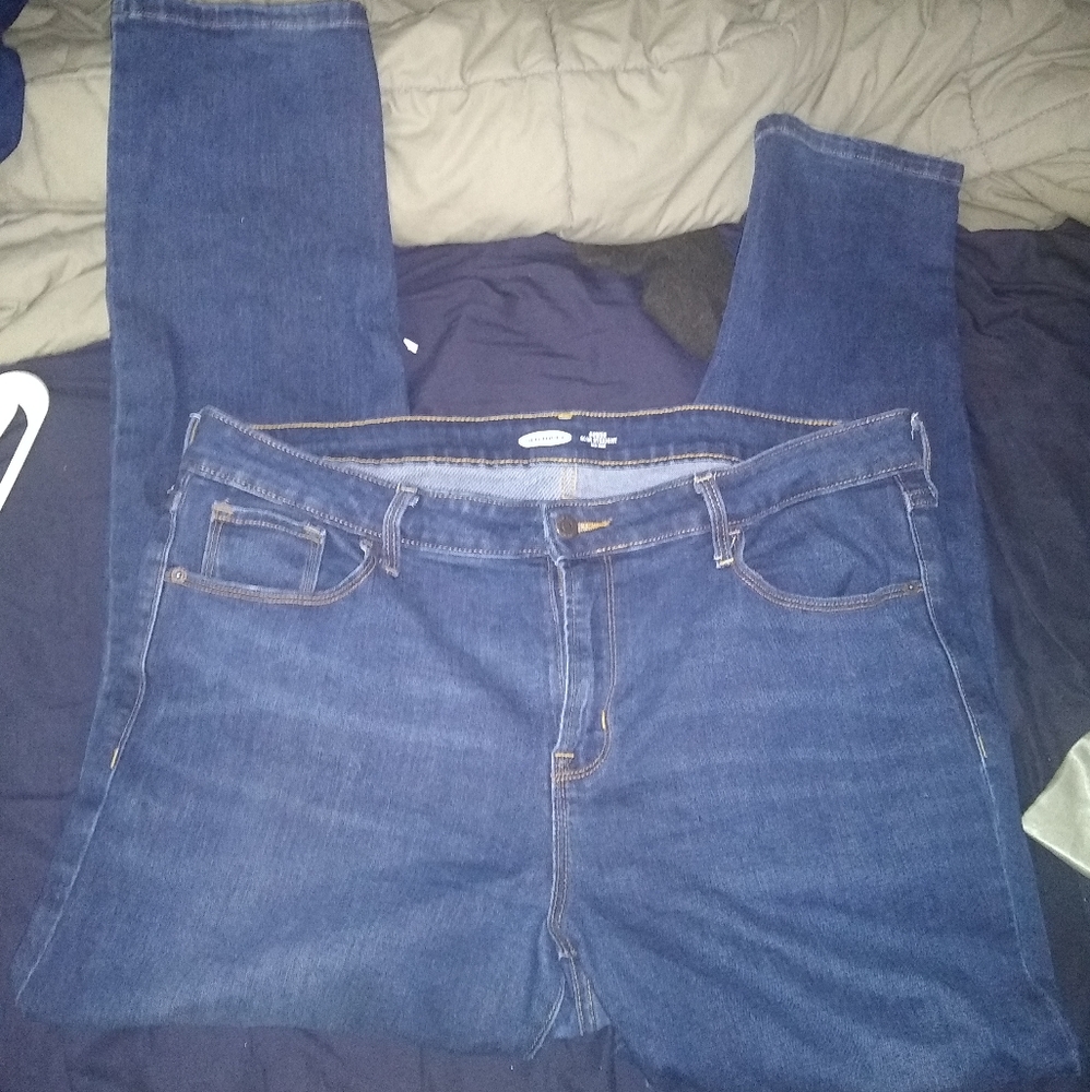 Old Navy Power Slim Straight mid-rise